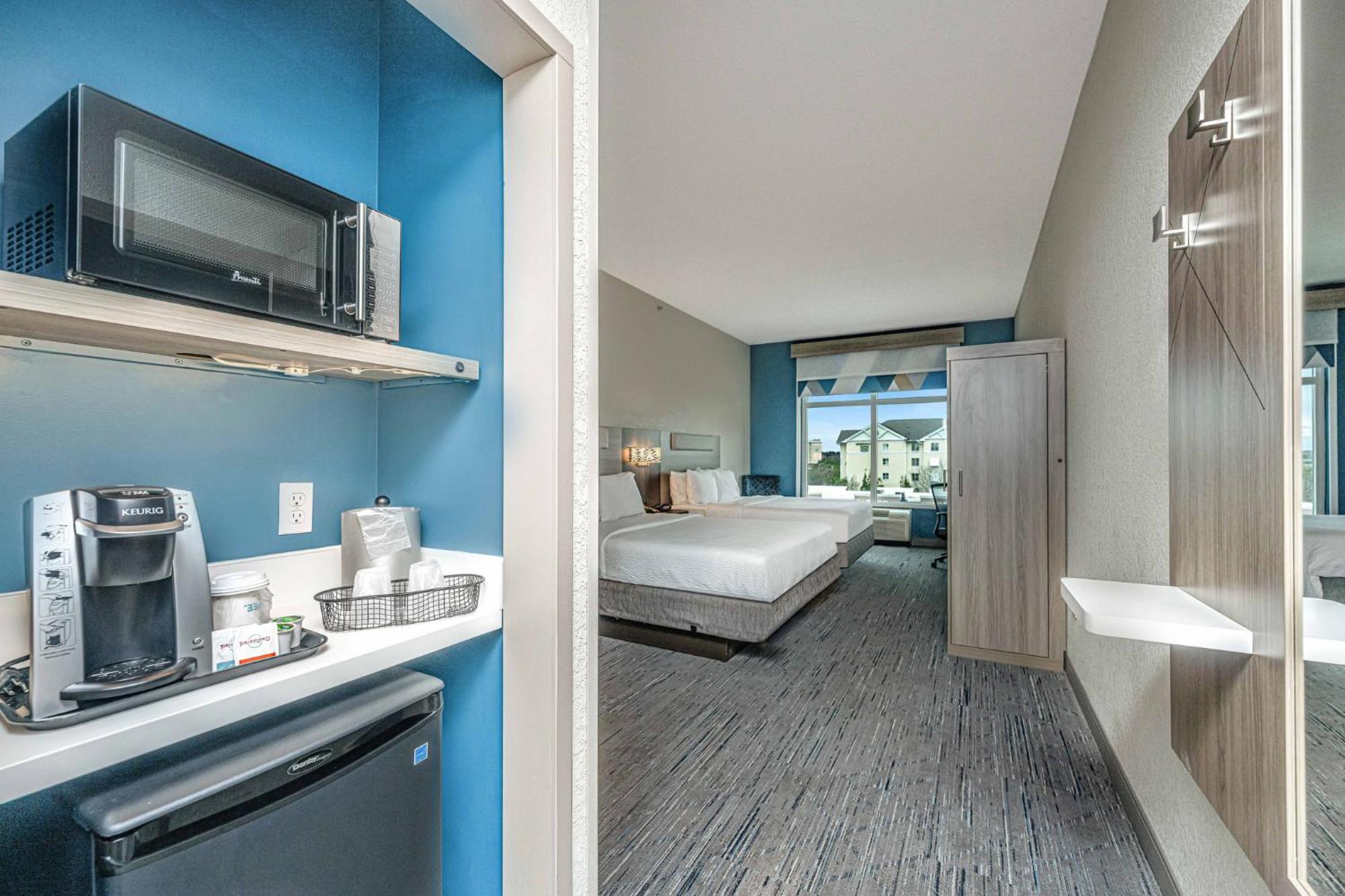 Holiday Inn Express & Suites Charleston Arpt-Conv Ctr Area By Ihg North Charleston Eksteriør billede