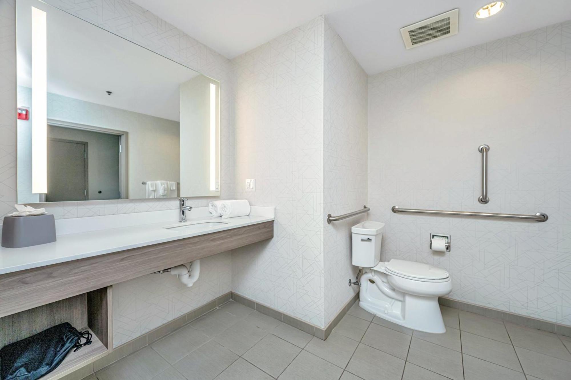 Holiday Inn Express & Suites Charleston Arpt-Conv Ctr Area By Ihg North Charleston Eksteriør billede