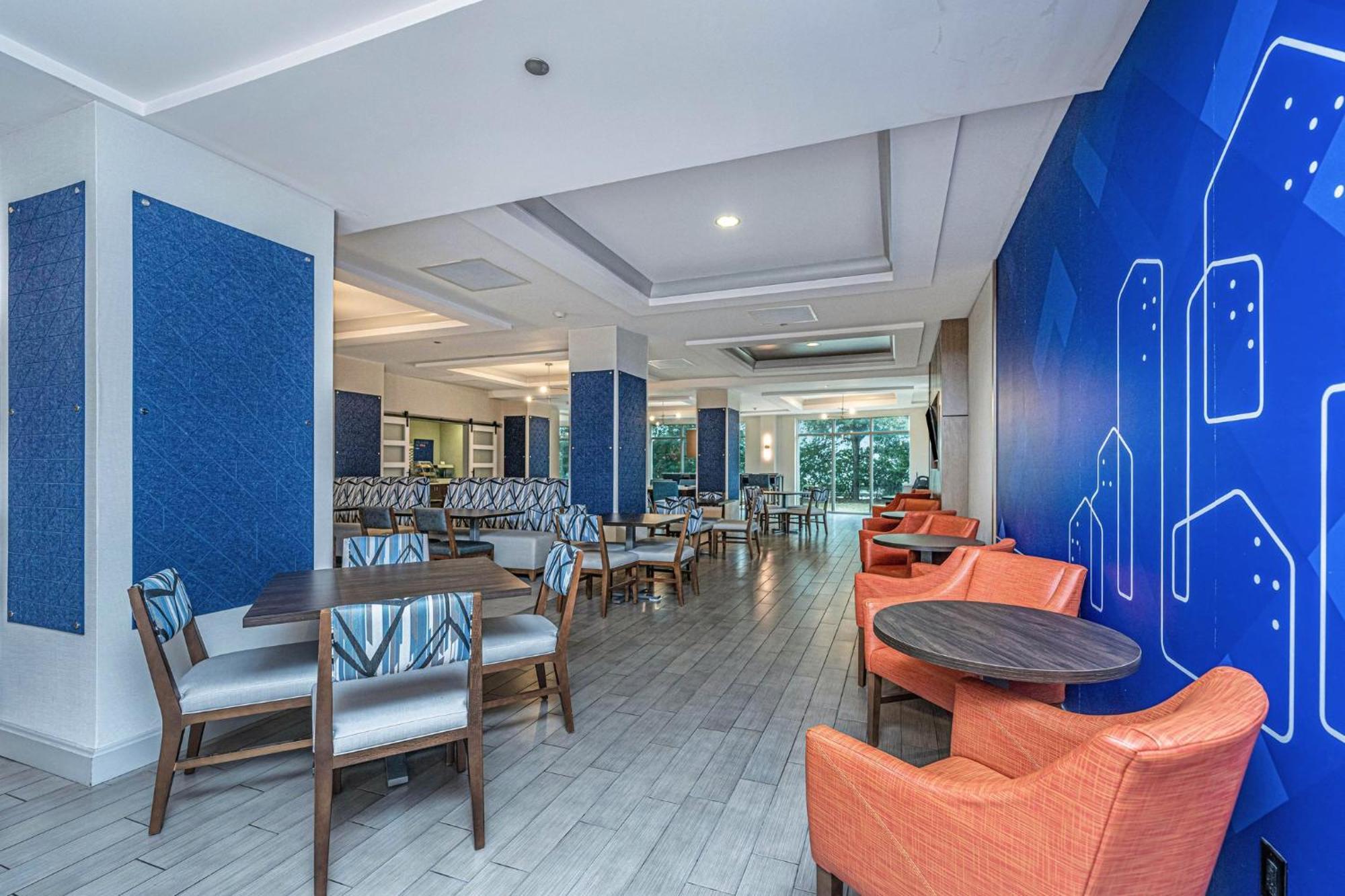 Holiday Inn Express & Suites Charleston Arpt-Conv Ctr Area By Ihg North Charleston Eksteriør billede