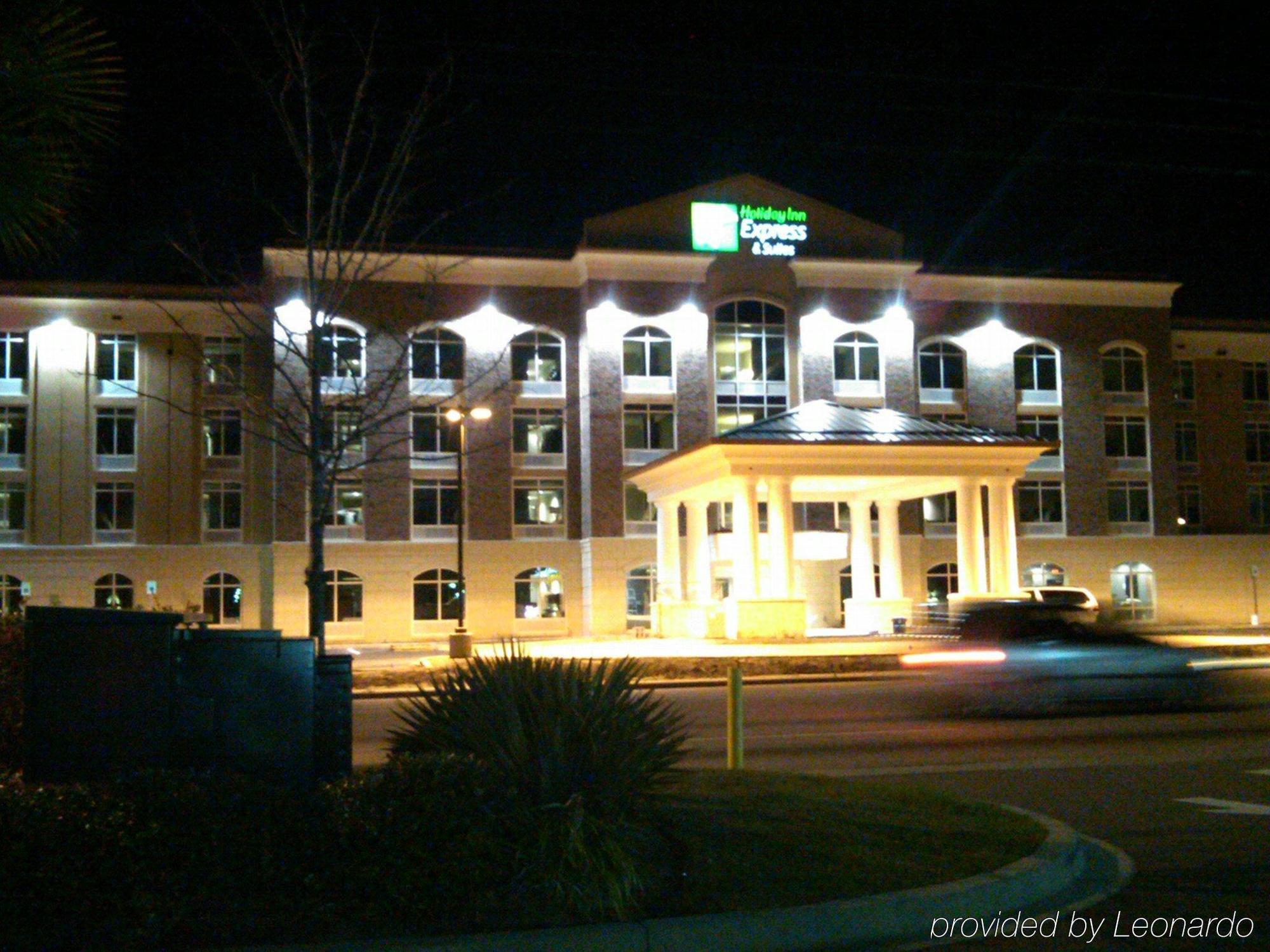 Holiday Inn Express & Suites Charleston Arpt-Conv Ctr Area By Ihg North Charleston Eksteriør billede