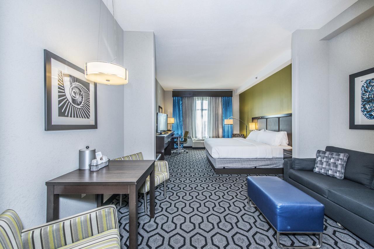 Holiday Inn Express & Suites Charleston Arpt-Conv Ctr Area By Ihg North Charleston Eksteriør billede