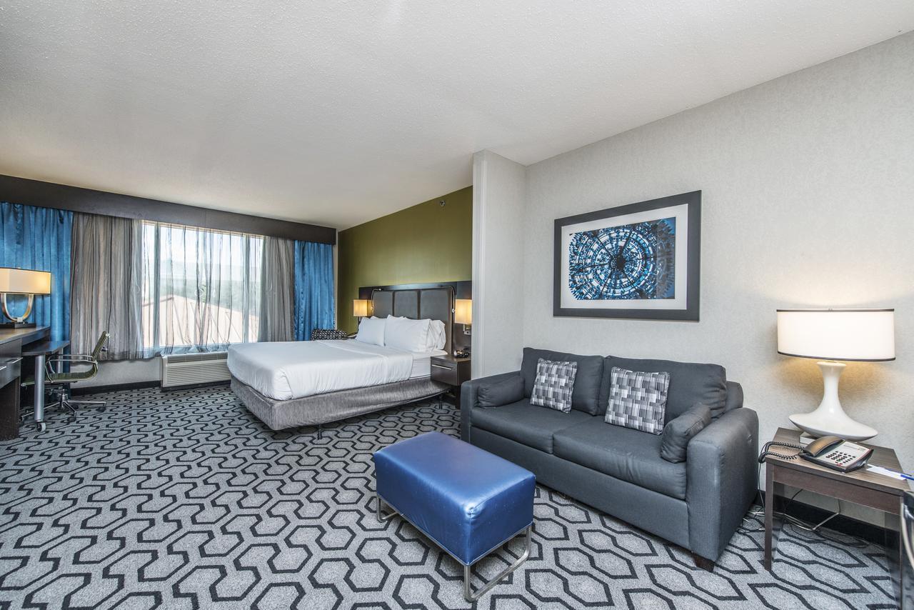 Holiday Inn Express & Suites Charleston Arpt-Conv Ctr Area By Ihg North Charleston Eksteriør billede